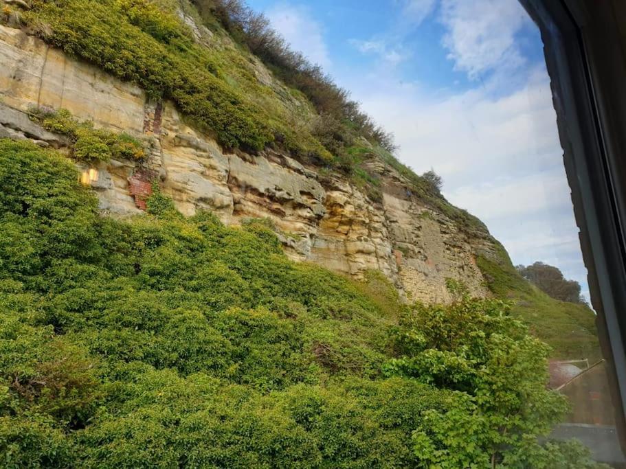 Two Bed Flat Sea View Old Town Hastings Apartment Bagian luar foto