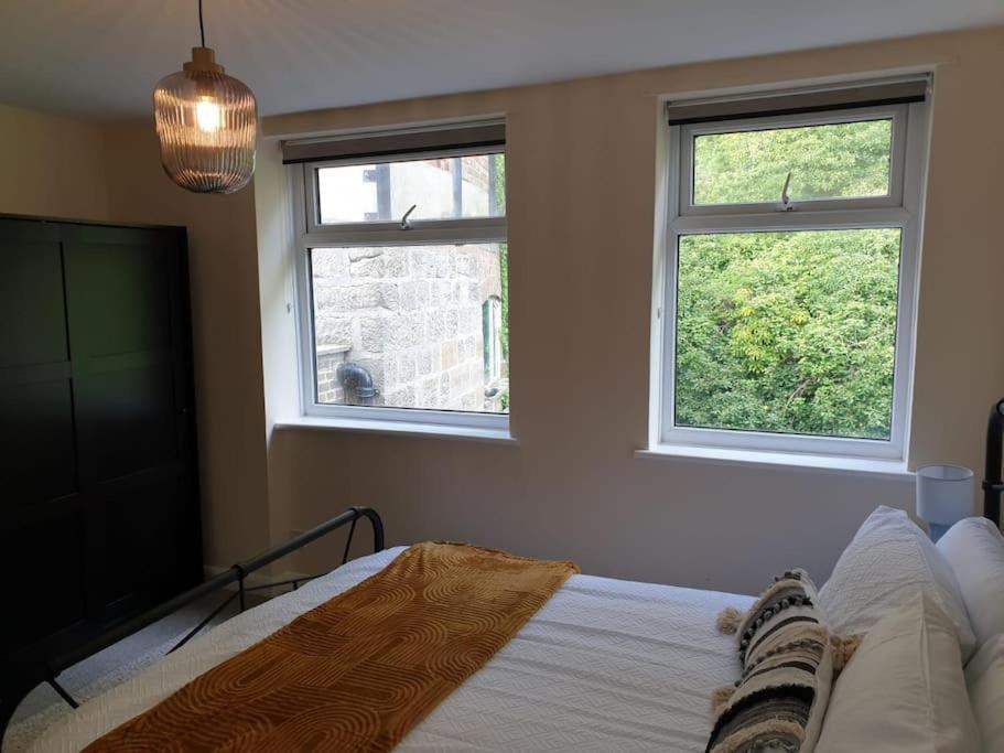Two Bed Flat Sea View Old Town Hastings Apartment Bagian luar foto